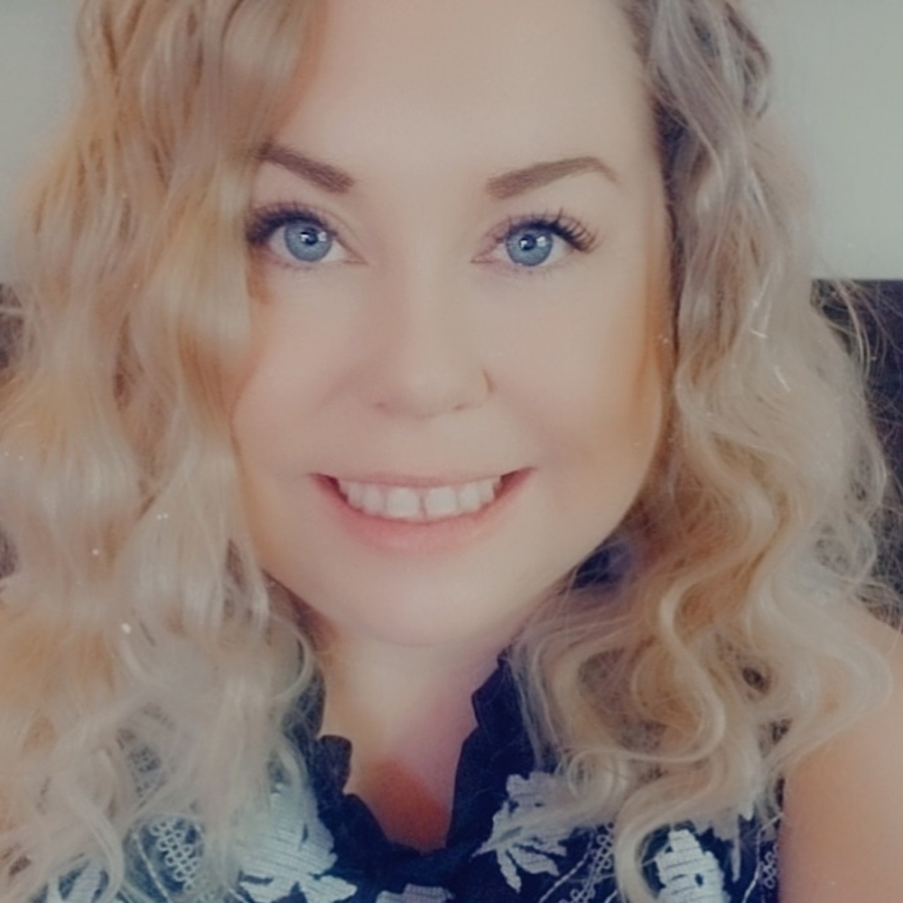 Meet your Posher, Kimberly